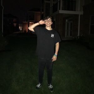 Meet your Posher, Juan